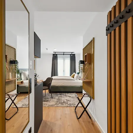Limehome Schwanthalerstr מלון דירות מינכן