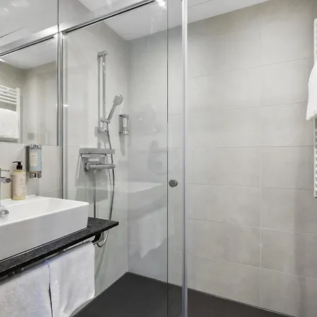 מלון דירות Limehome Schwanthalerstr מינכן