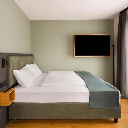 Limehome Schwanthalerstr Μόναχο