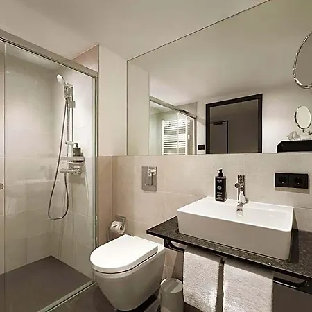 Limehome Schwanthalerstr 4*