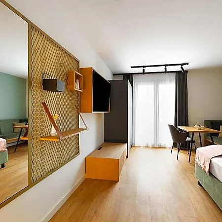 Limehome Schwanthalerstr 아파트호텔 4*