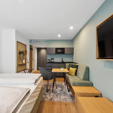 Aparthotel Nena 4*